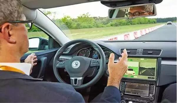 汽車FPC之汽車行業(yè)旳十大汽車科技來襲！！