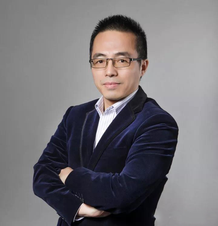 【專題】深聯(lián)電路董事主席徐俊松談民族品牌精神——先打深度、再打?qū)挾龋瑯?gòu)筑端到端的解決方案